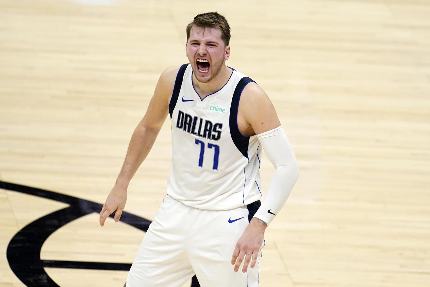 Dallas mavericks city edition 218 top
